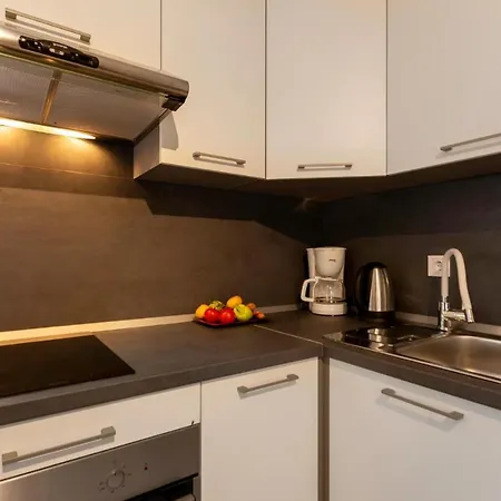Awesome In W/ 1 Bedrooms * Medulin